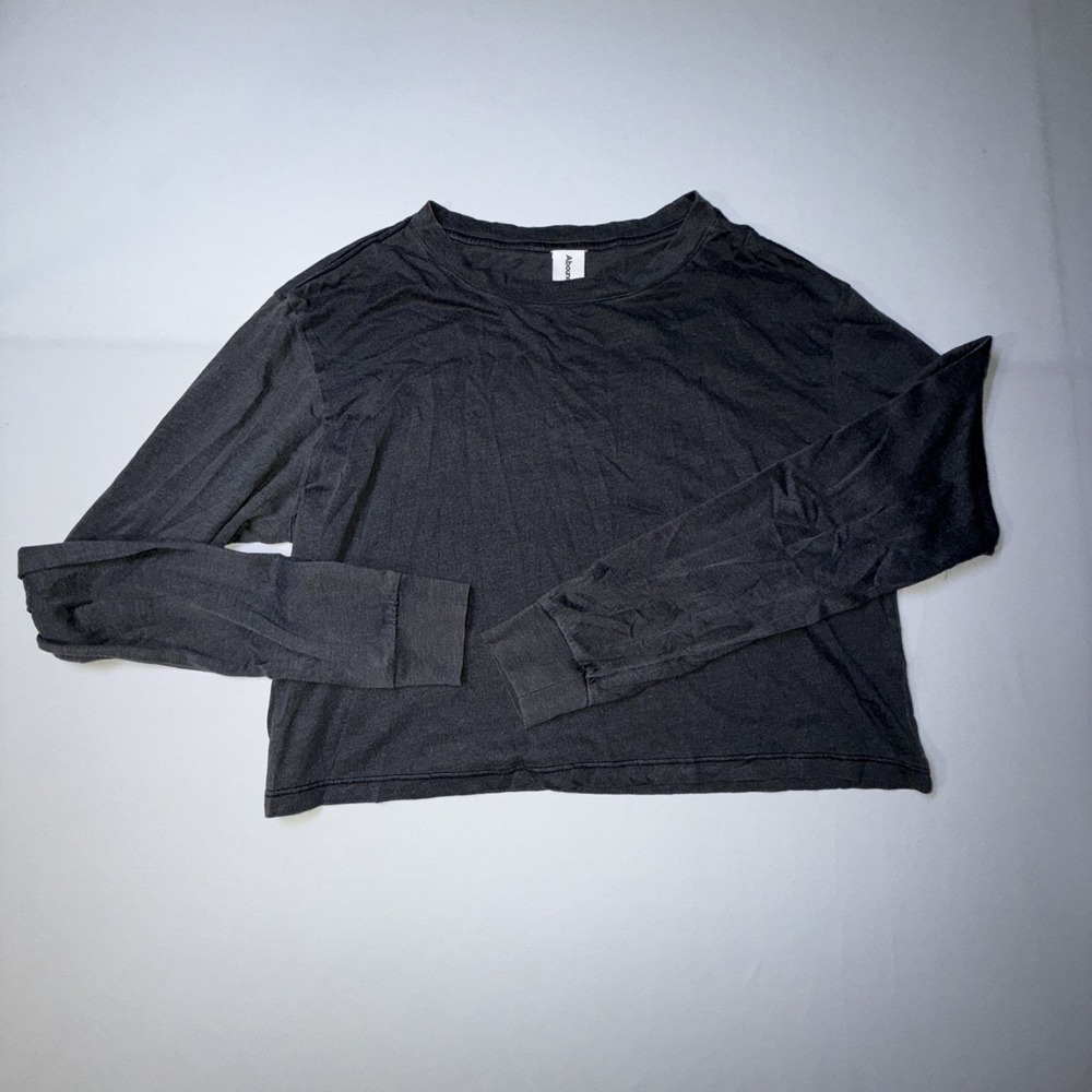NWT Abound Women's Crop Too Long Sleeve Size XS Grey